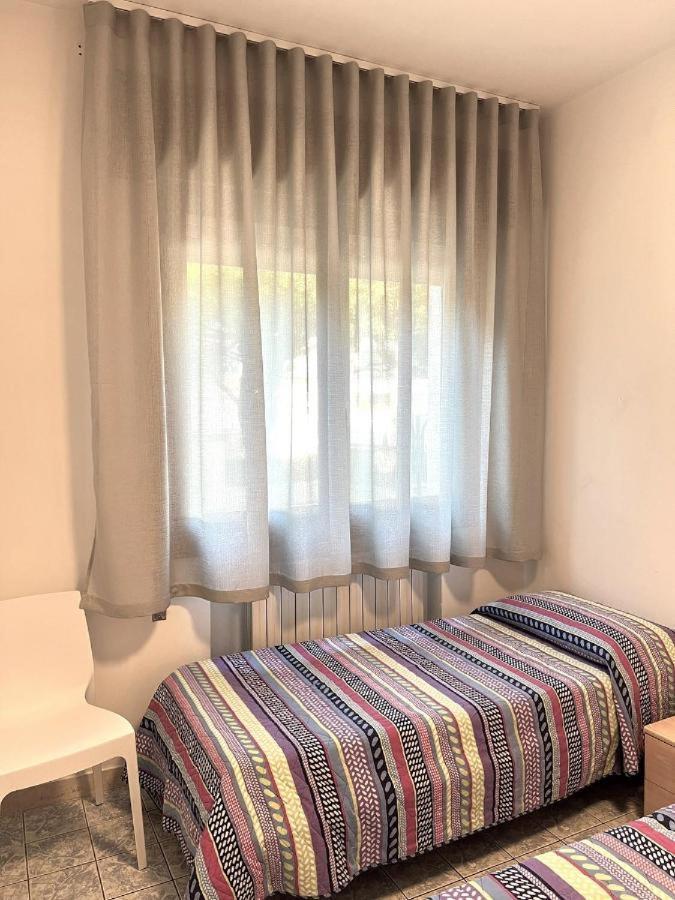 Bilocali Casa De Lazzari - Piazza Brescia - Adria Holiday Jesolo - Family Apartments エクステリア 写真