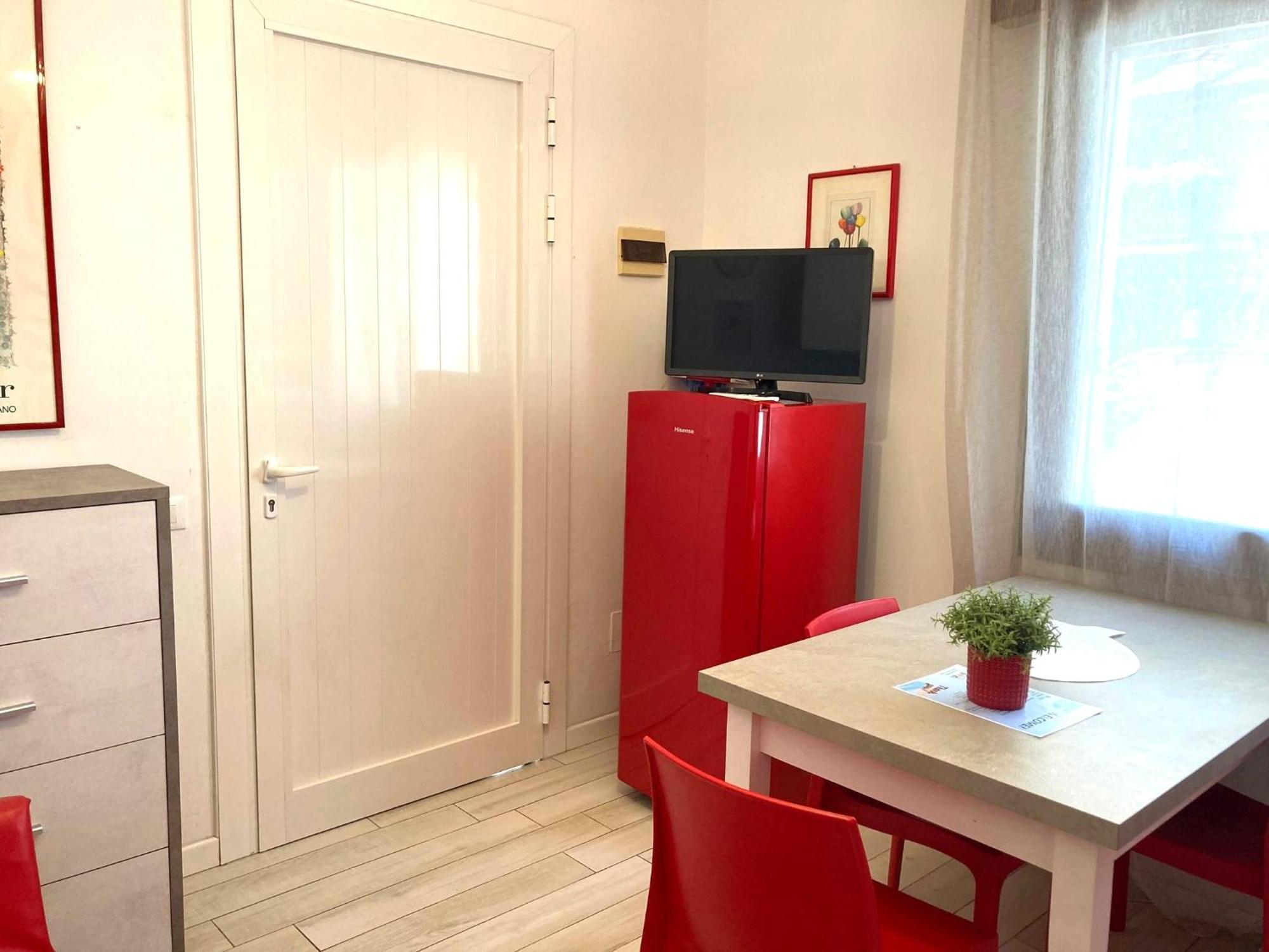 Bilocali Casa De Lazzari - Piazza Brescia - Adria Holiday Jesolo - Family Apartments エクステリア 写真